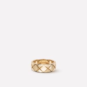 Chanel Coco Crush Ring Beige Gold
