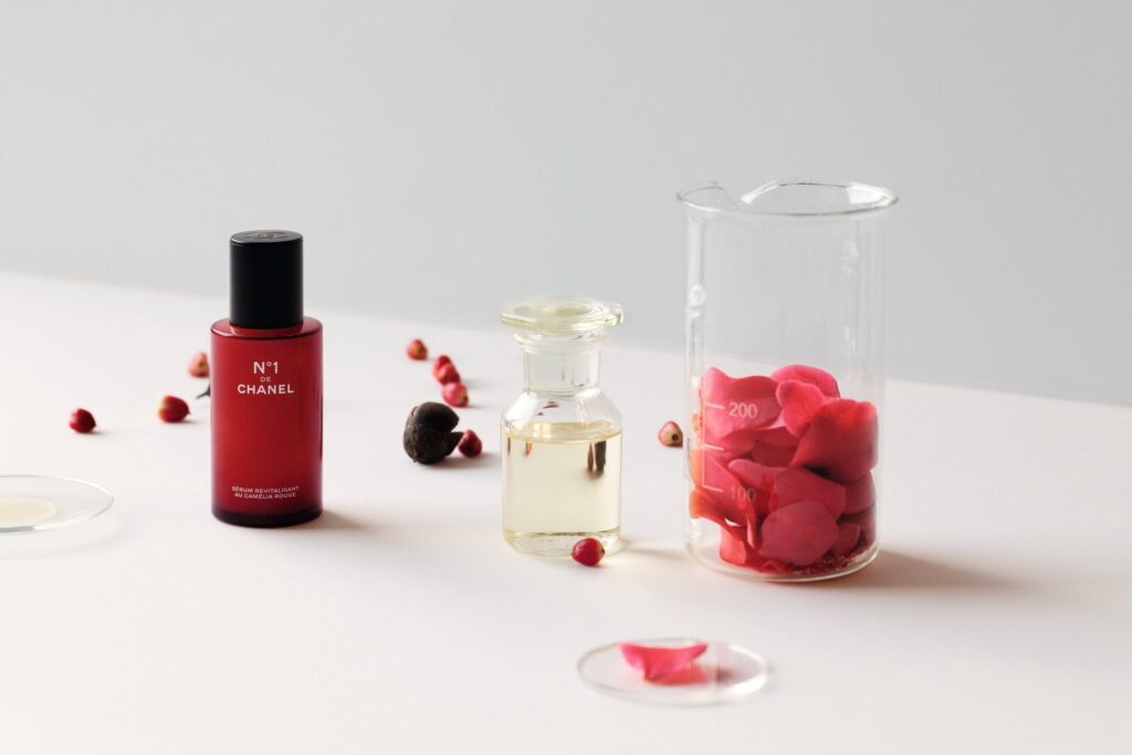 No.1 de Chanel Red Camellia Revitalizing Serum