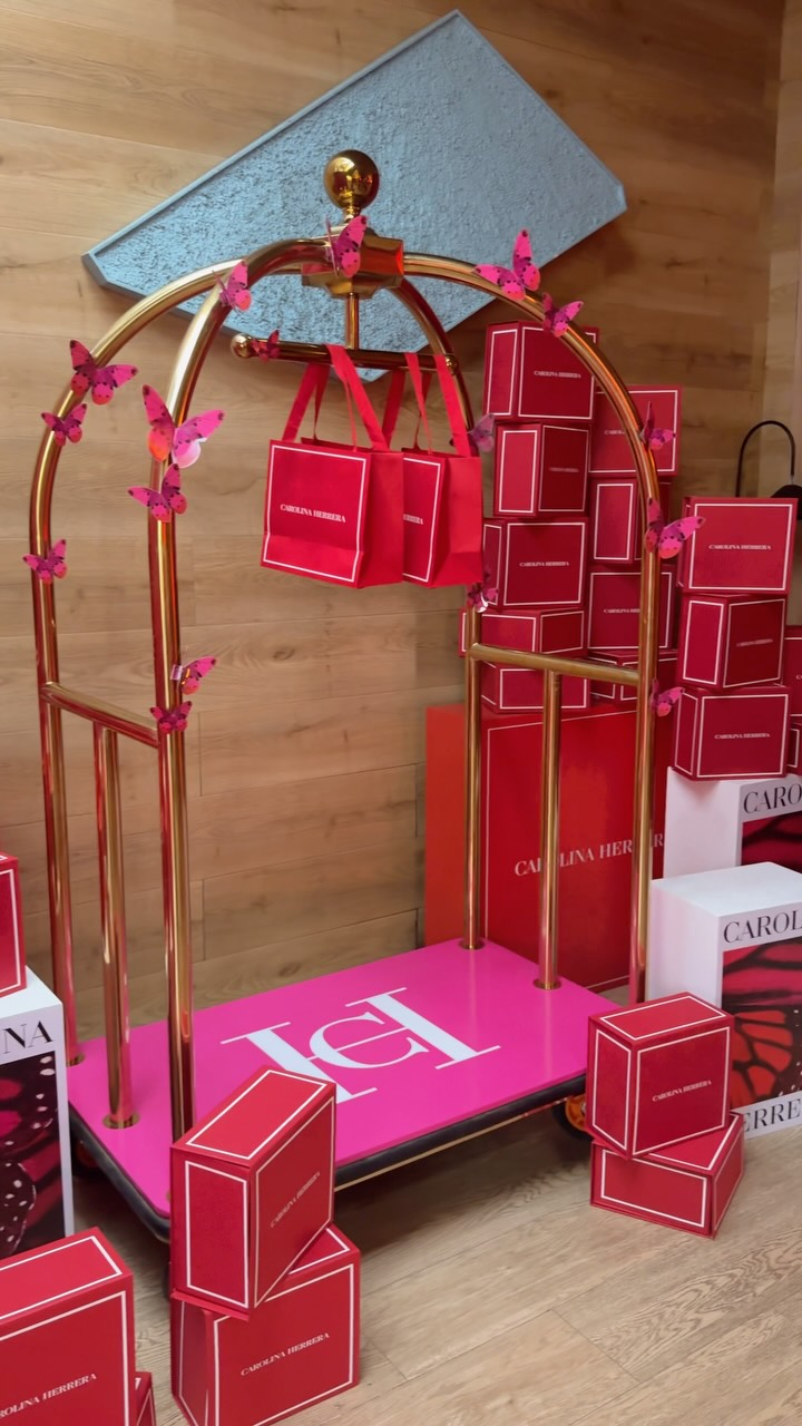 @carolinaherrera’s Hotel La Bomba popped up at @neumaindia to celebrate the new 